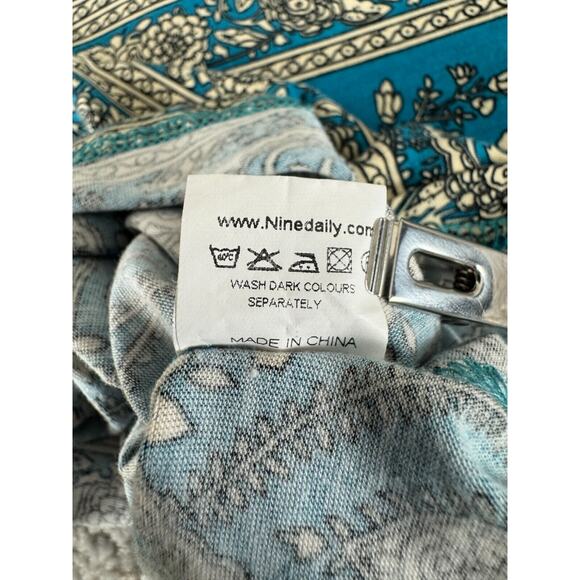 Ninedaily Womens Size S Floral Stretch 1/4 Zip Top Blue Roll Tab Sleeve - Picture 10 of 11